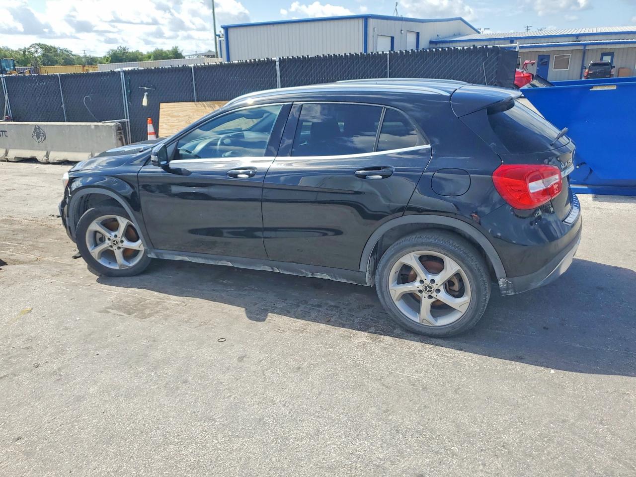 2018 MERCEDES-BENZ GLA GLA250-4M