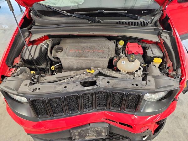 2019 JEEP RENEGADE LATITUDE 4X4