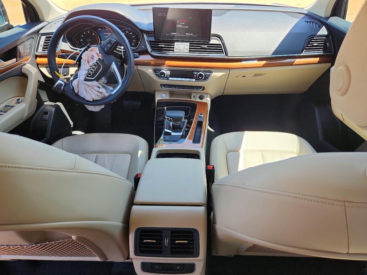2023 AUDI Q5 quattro Premium