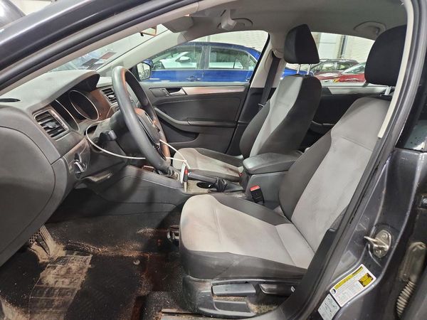 2018 VOLKSWAGEN JETTA