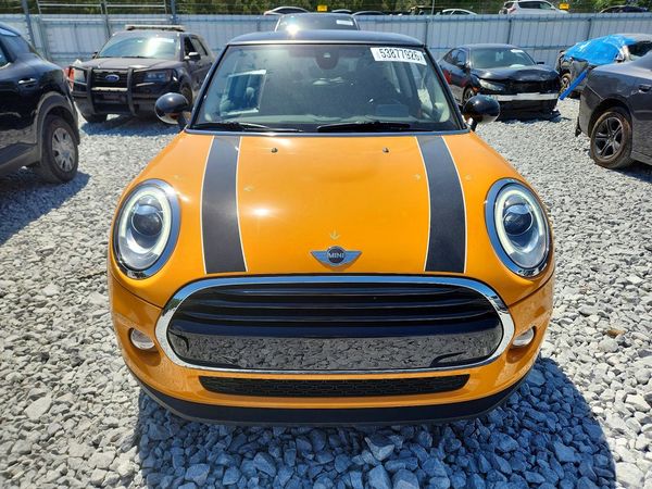 2017 MINI COOPER