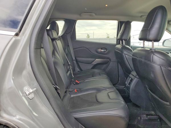 2019 JEEP CHEROKEE LATITUDE PLUS FWD