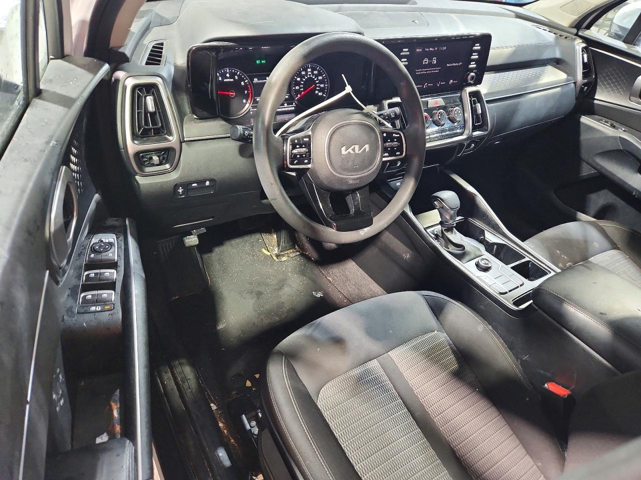 2023 KIA SORENTO LX