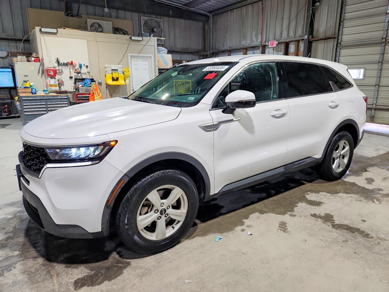 2023 KIA SORENTO LX