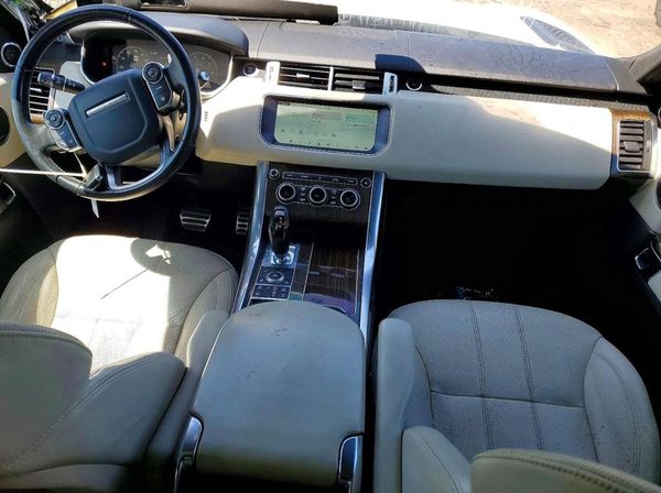 2017 LAND ROVER RANGE ROVER SPORT