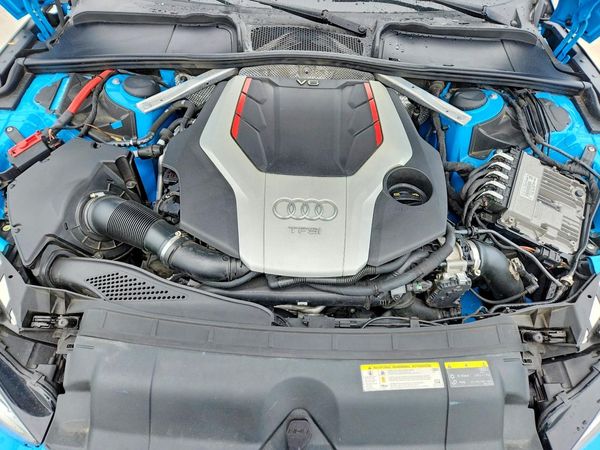 2018 AUDI S5
