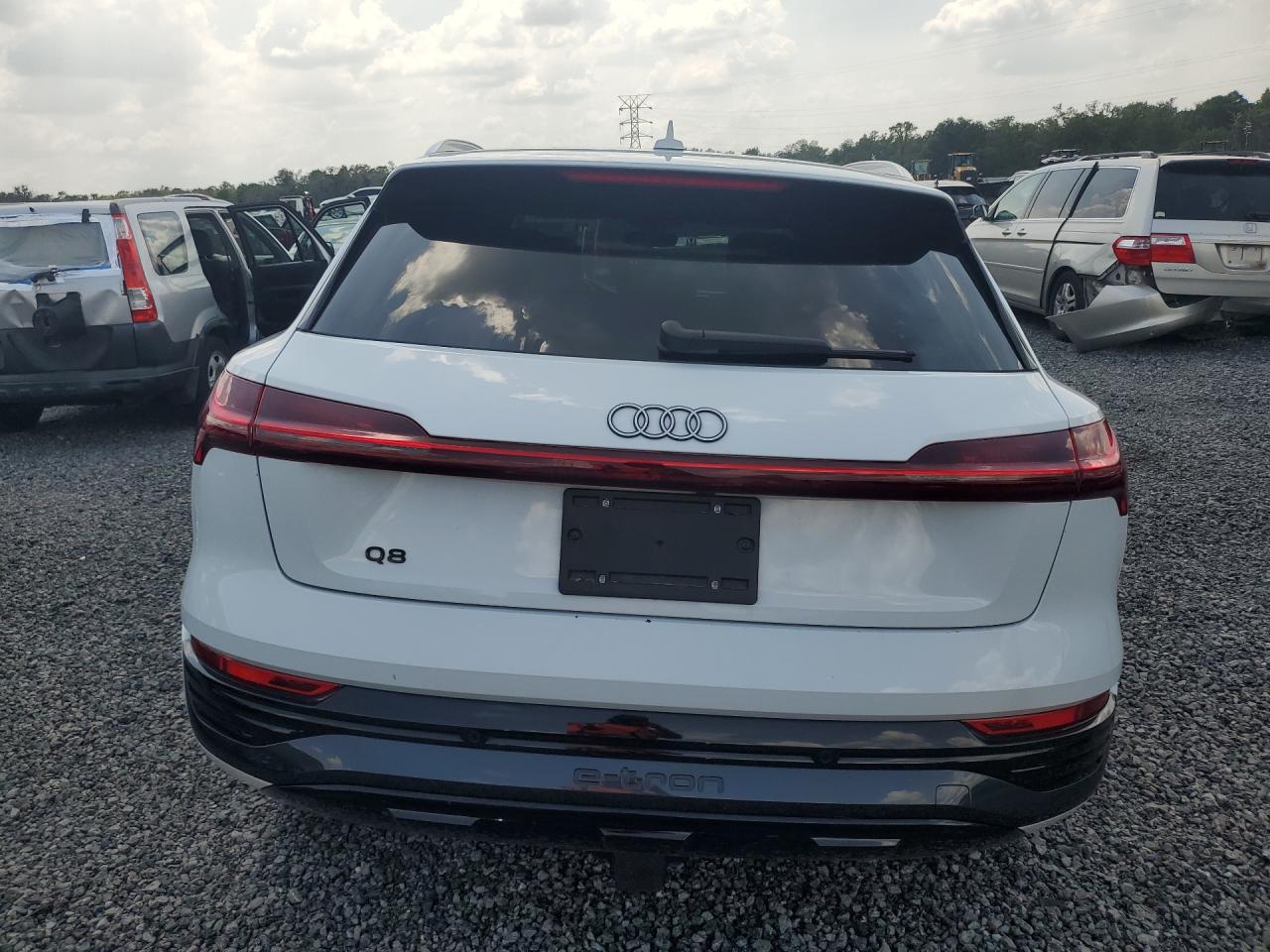 2024 AUDI Q8 E-TRON quattro Premium Plus