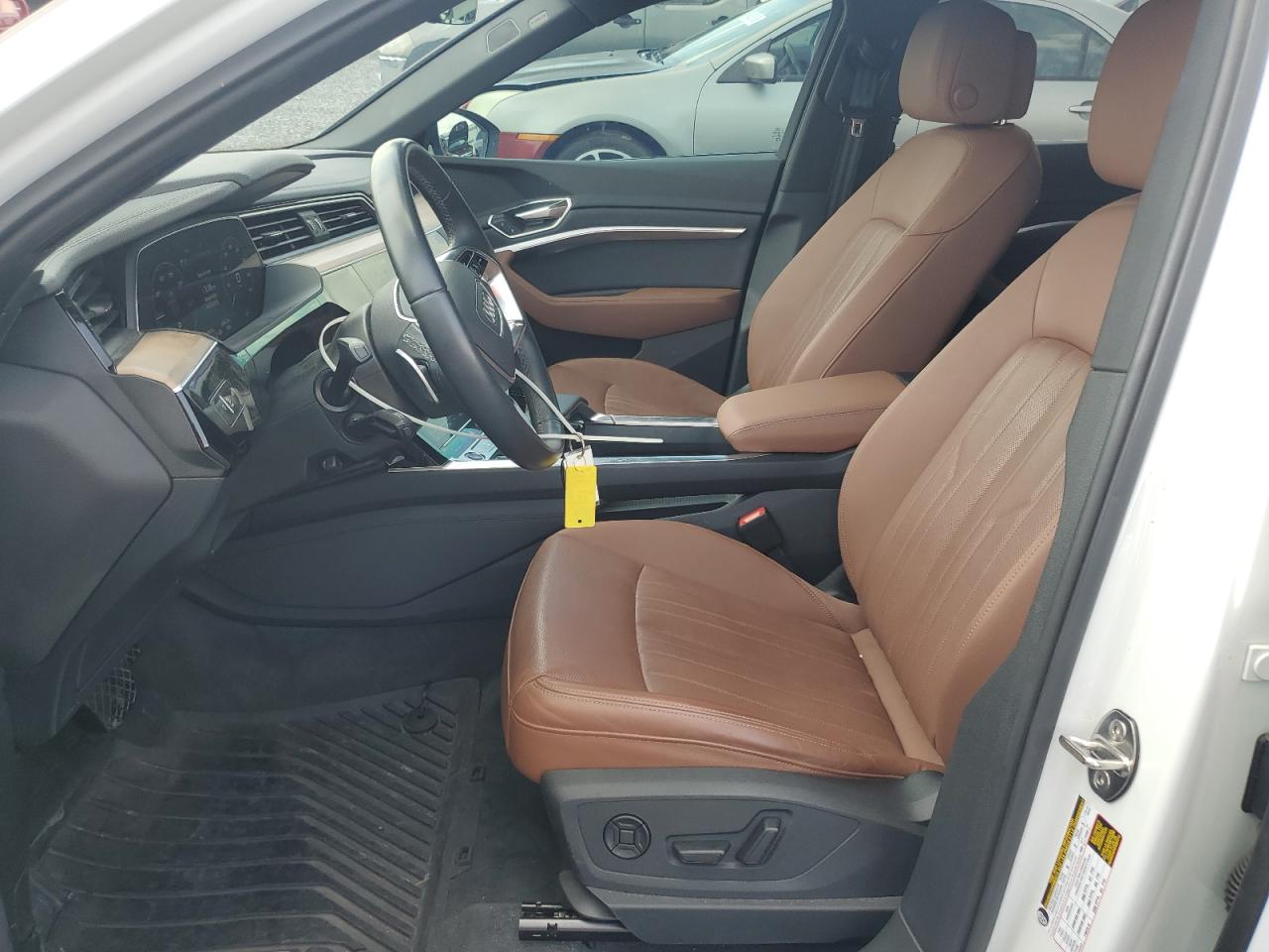 2024 AUDI Q8 E-TRON quattro Premium Plus