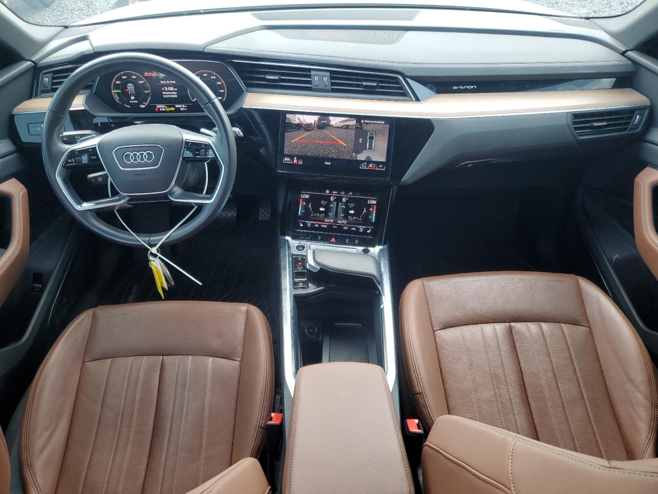 2024 AUDI Q8 E-TRON quattro Premium Plus