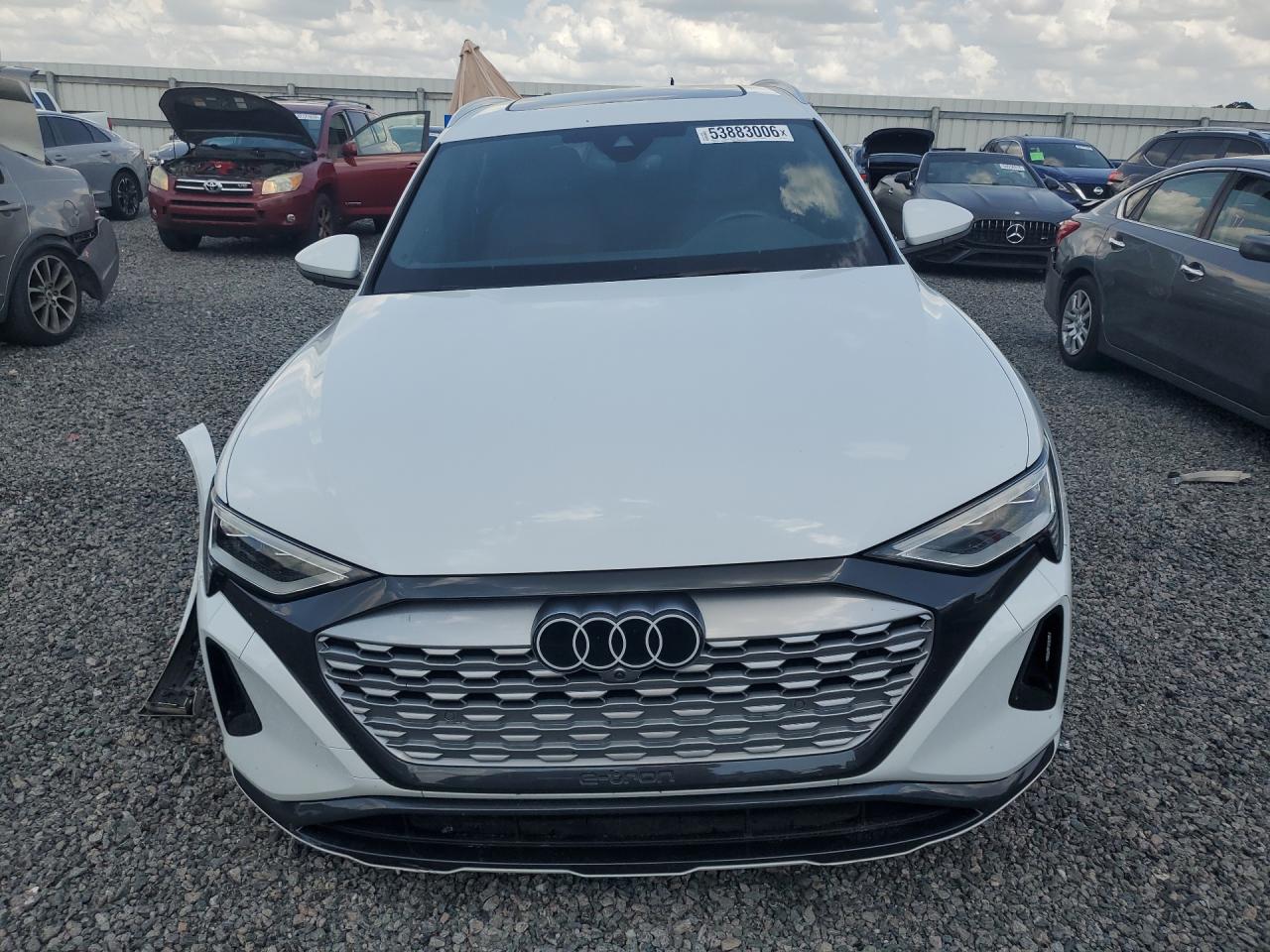 2024 AUDI Q8 E-TRON quattro Premium Plus