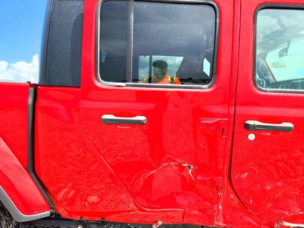 2023 JEEP GLADIATOR Sport