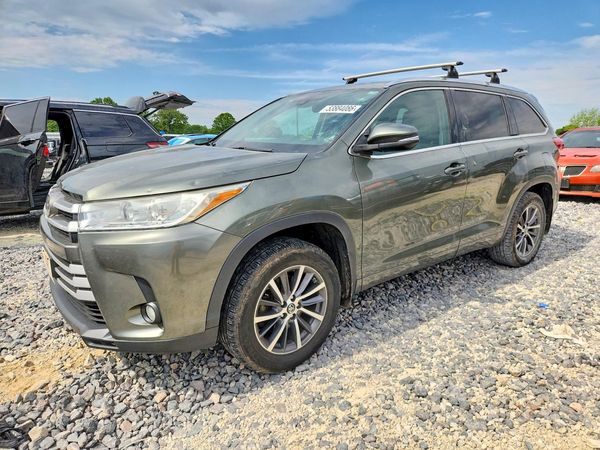 2017 TOYOTA HIGHLANDER SE/XLE