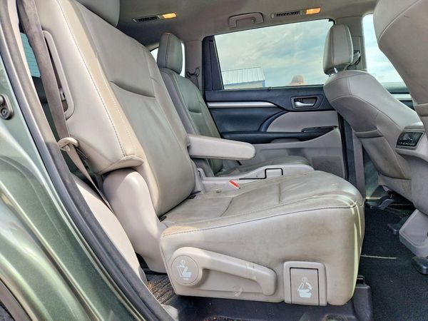 2017 TOYOTA HIGHLANDER SE/XLE