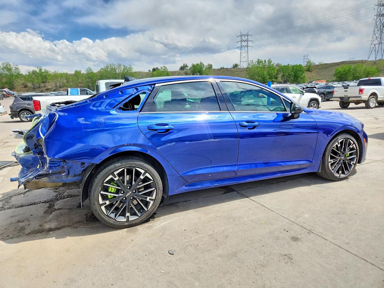 2025 KIA K5 GT