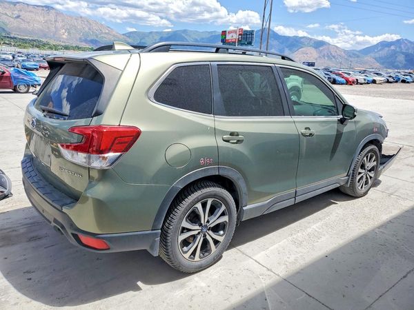 2021 SUBARU FORESTER