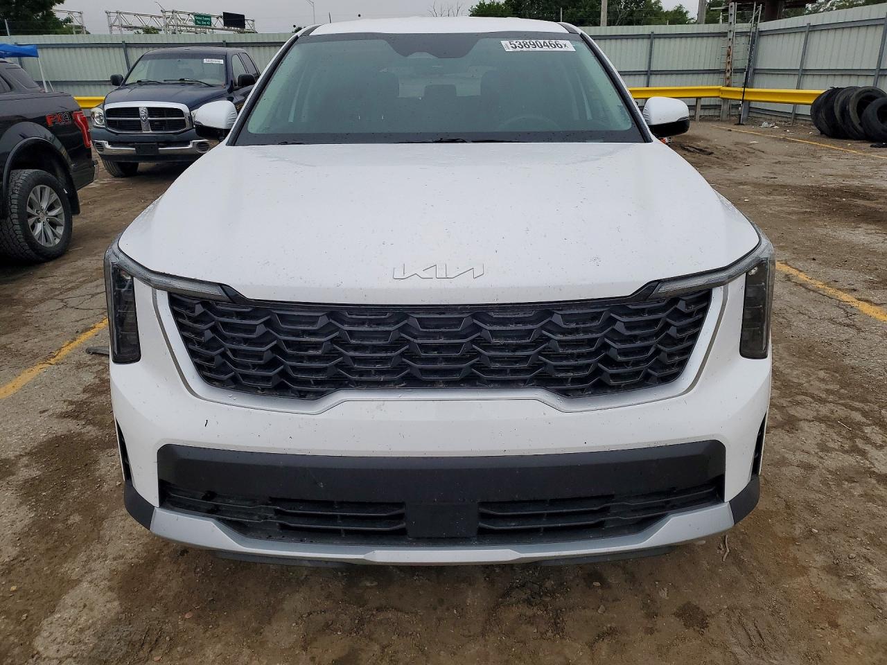 2024 KIA SORENTO LX