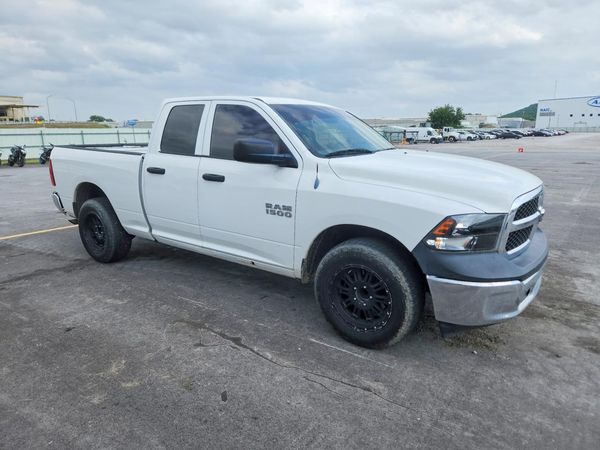 2013 RAM 1500 ST