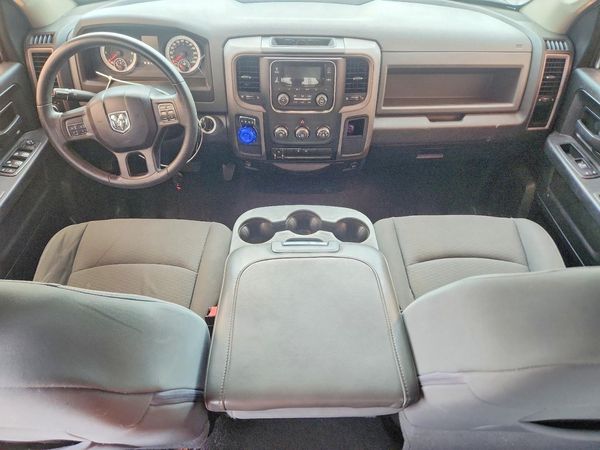 2013 RAM 1500 ST