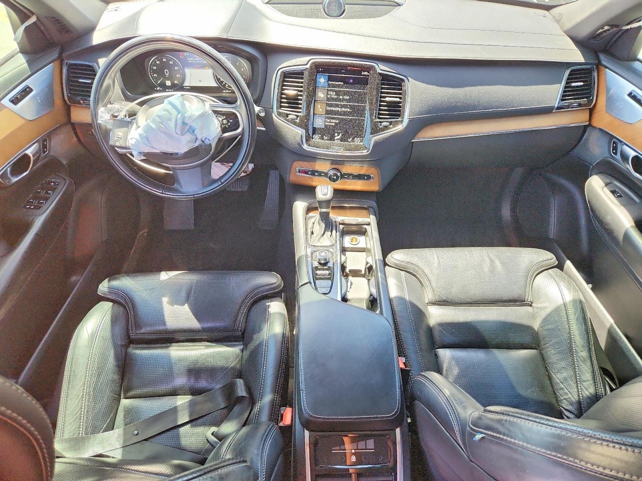 2018 VOLVO XC90 Inscription
