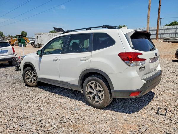 2021 SUBARU FORESTER
