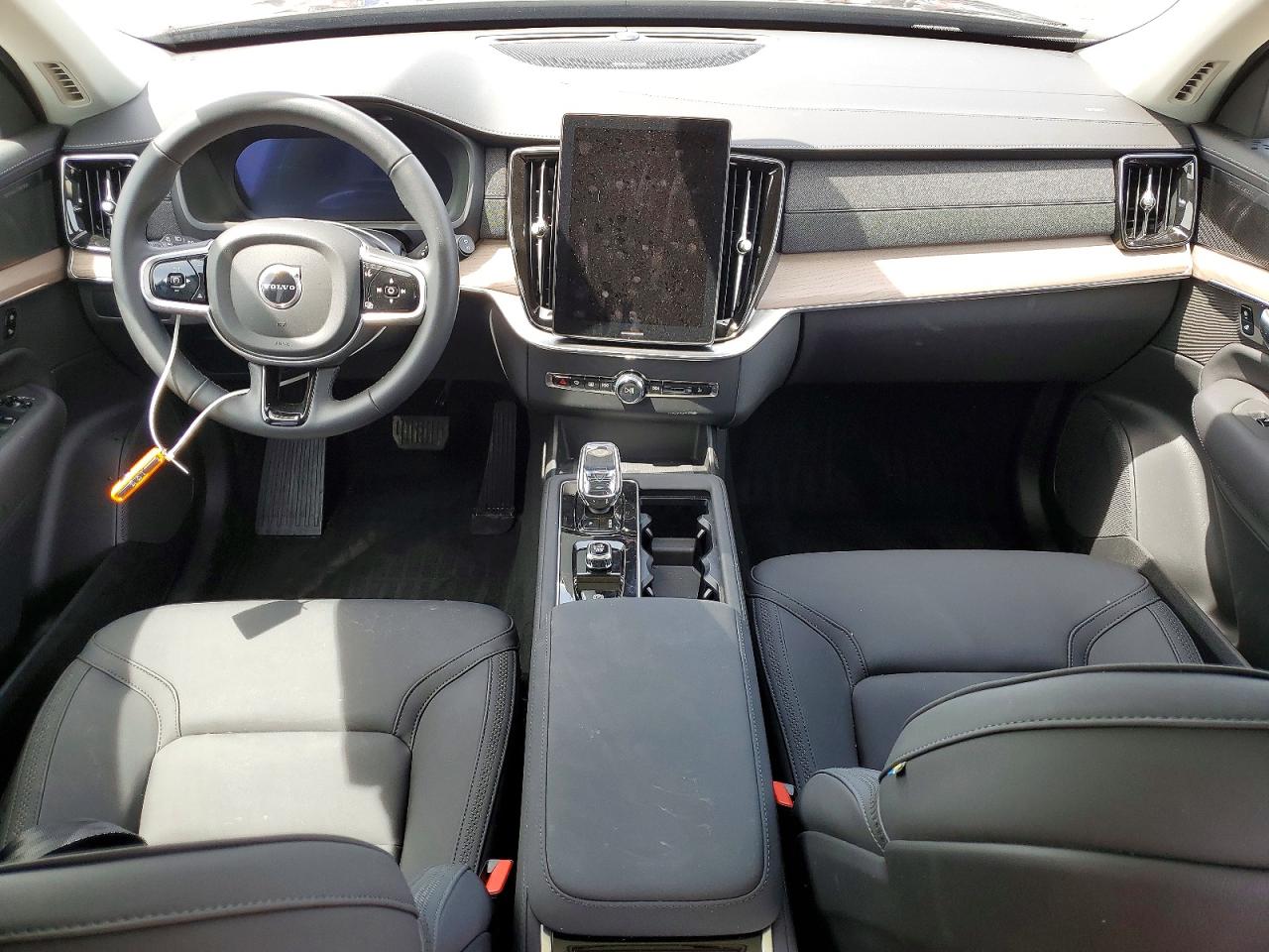 2026 VOLVO XC90 Plus Bright