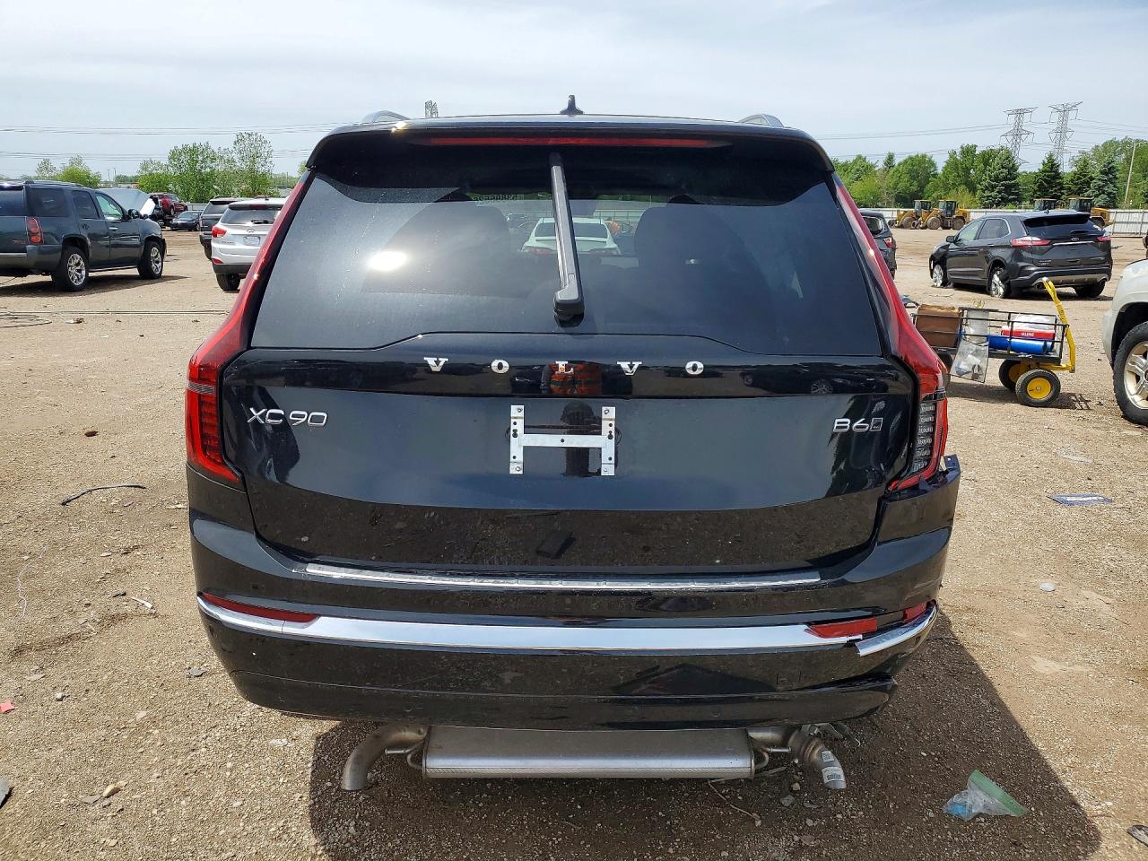 2026 VOLVO XC90 Plus Bright