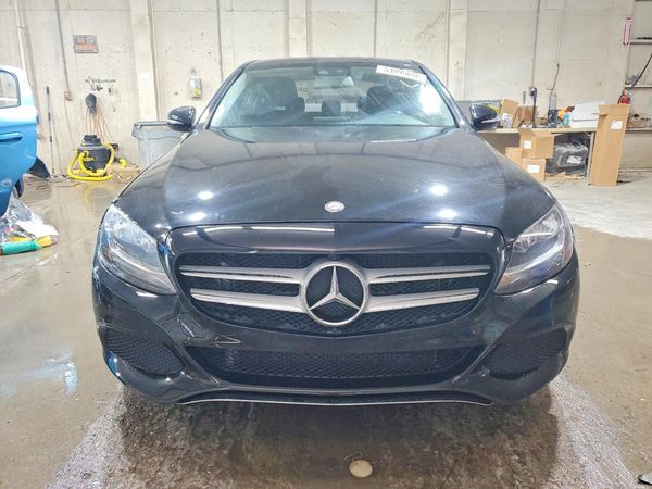 2016 MERCEDES-BENZ C C300
