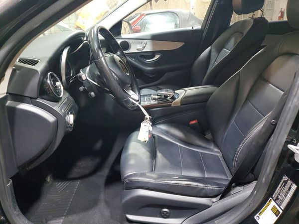 2016 MERCEDES-BENZ C C300