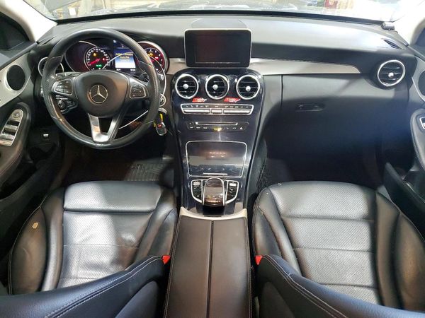 2016 MERCEDES-BENZ C C300