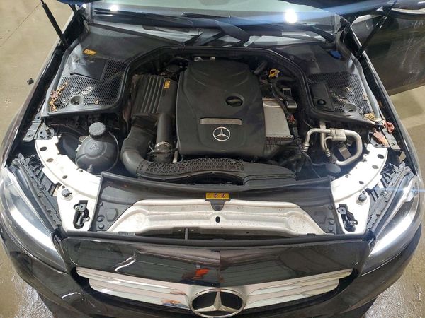 2016 MERCEDES-BENZ C C300