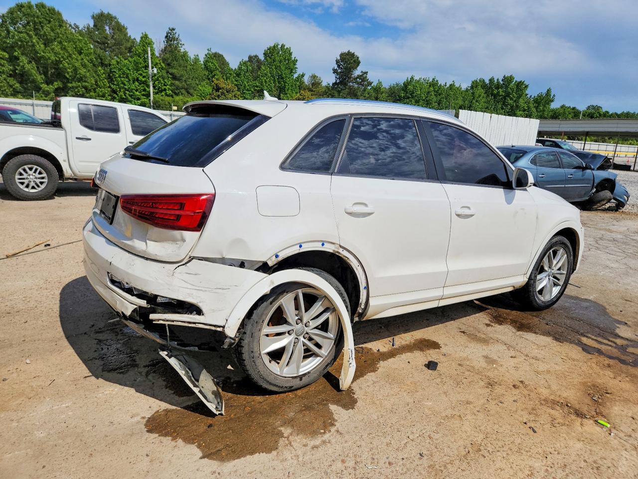 2017 AUDI Q3 Premium