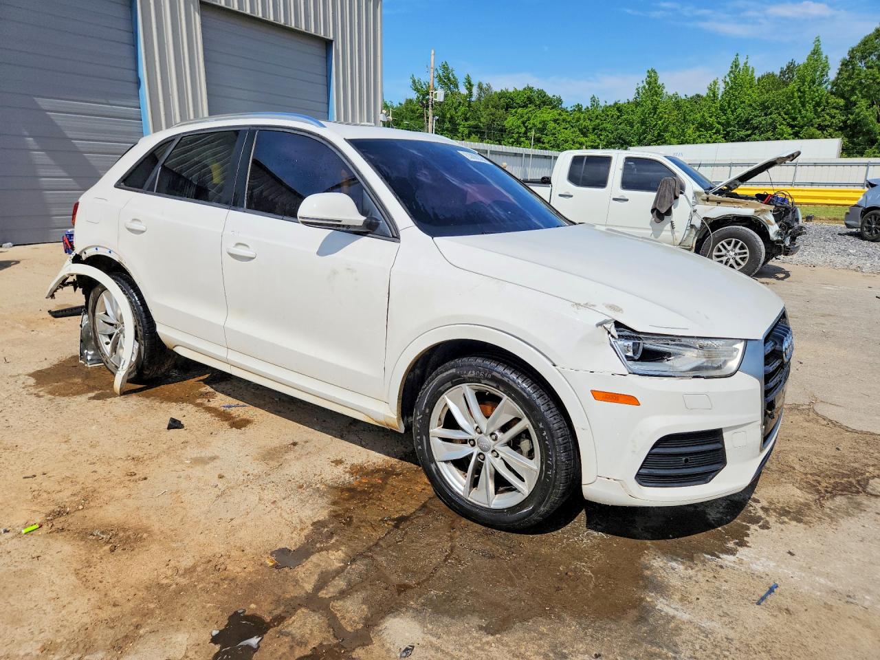 2017 AUDI Q3 Premium