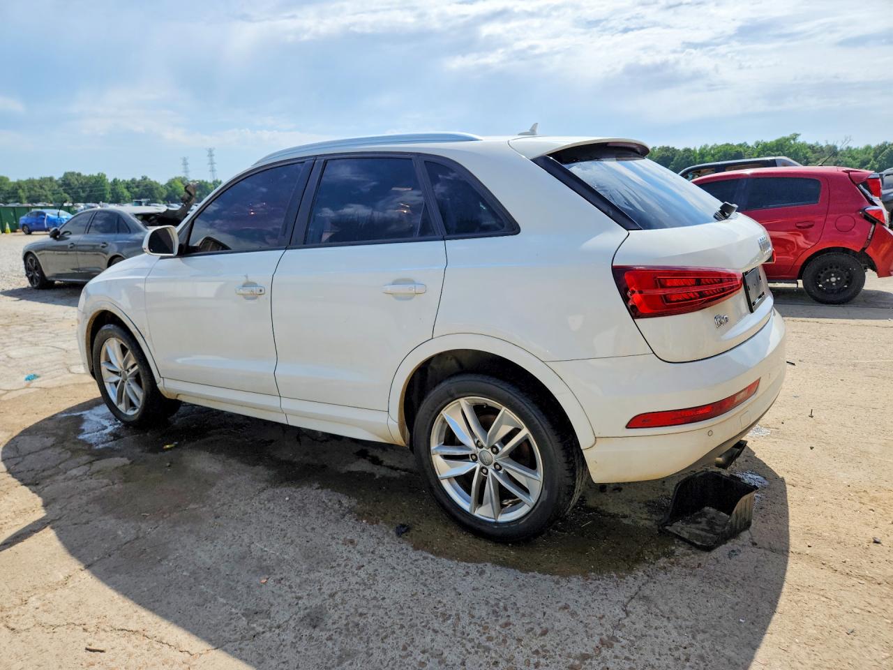 2017 AUDI Q3 Premium