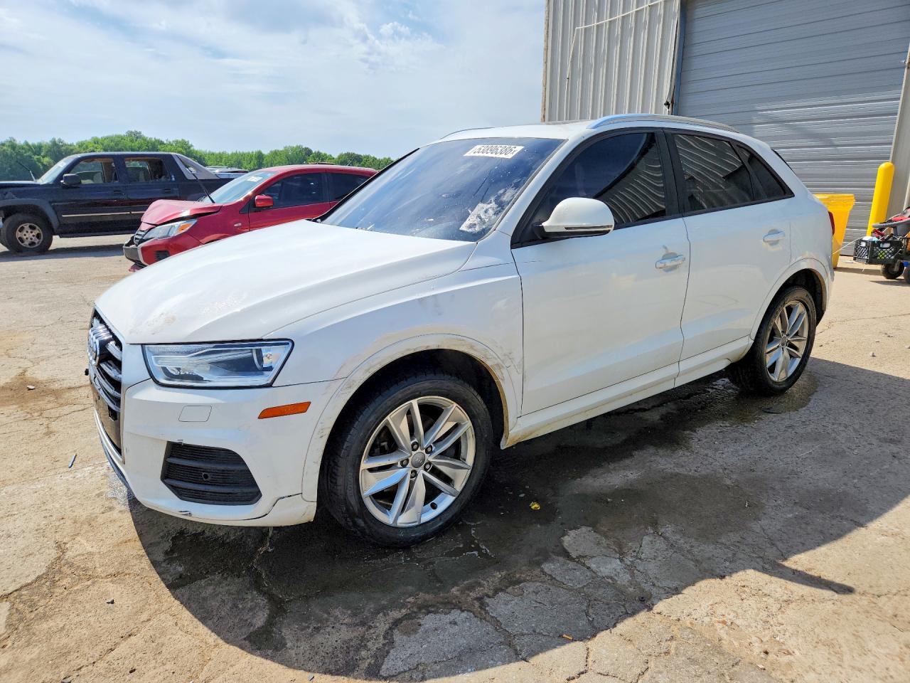 2017 AUDI Q3 Premium