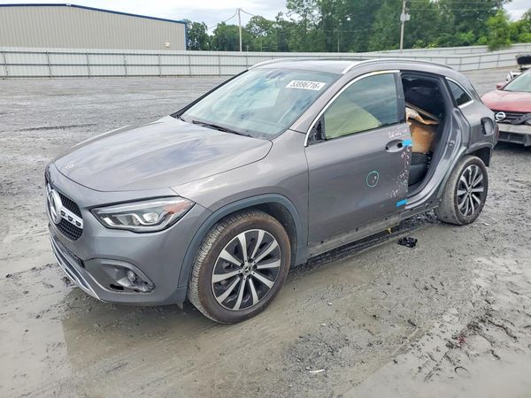 2023 MERCEDES-BENZ GLA