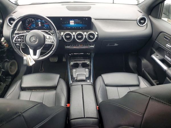 2023 MERCEDES-BENZ GLA