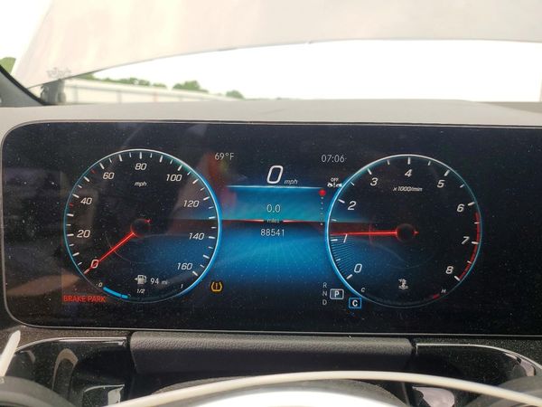 2023 MERCEDES-BENZ GLA