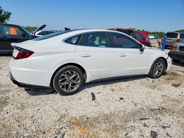 2022 HYUNDAI SONATA