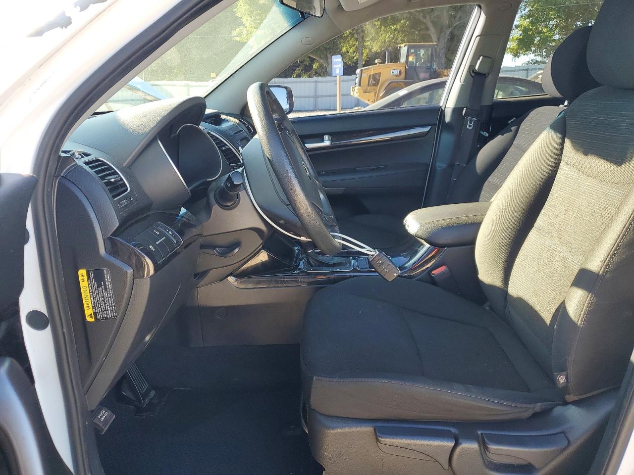 2015 KIA SORENTO GL