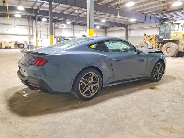 2025 FORD MUSTANG