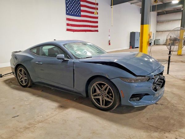 2025 FORD MUSTANG