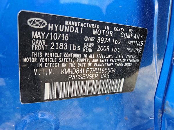 2017 HYUNDAI ELANTRA