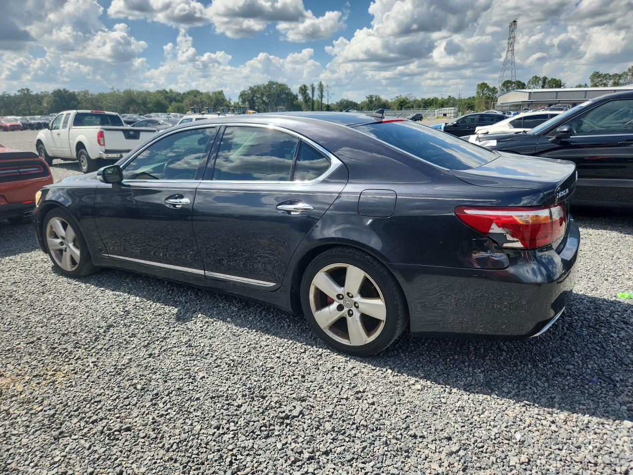 2011 LEXUS LS 460