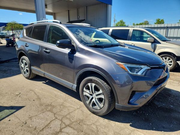 2018 TOYOTA RAV4 LE