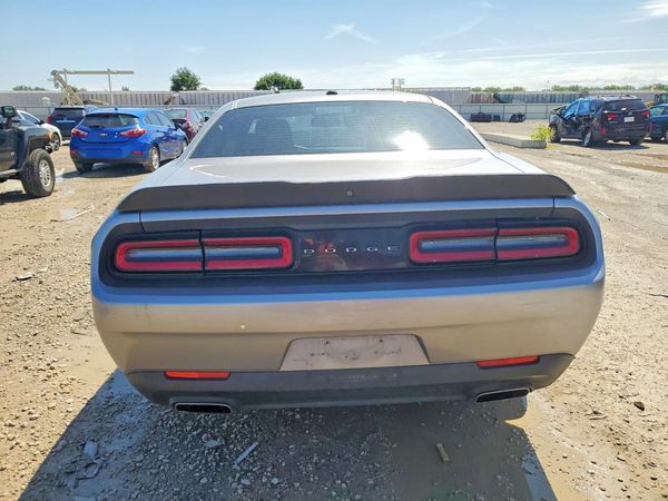2018 DODGE CHALLENGER SXT
