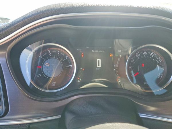 2018 DODGE CHALLENGER SXT