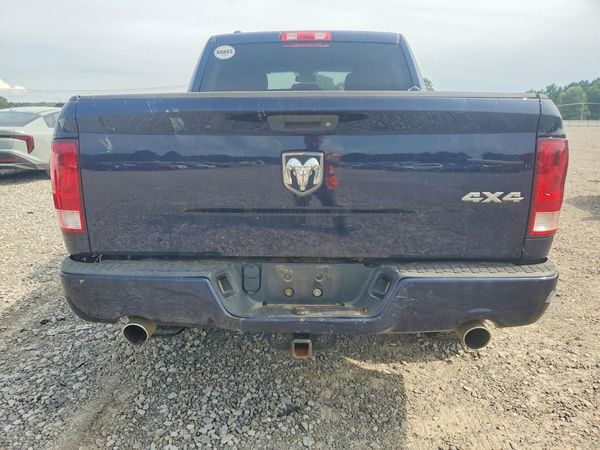 2016 RAM 1500 ST