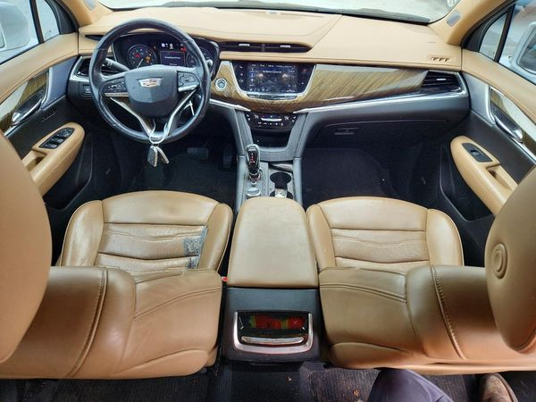2020 CADILLAC XT6