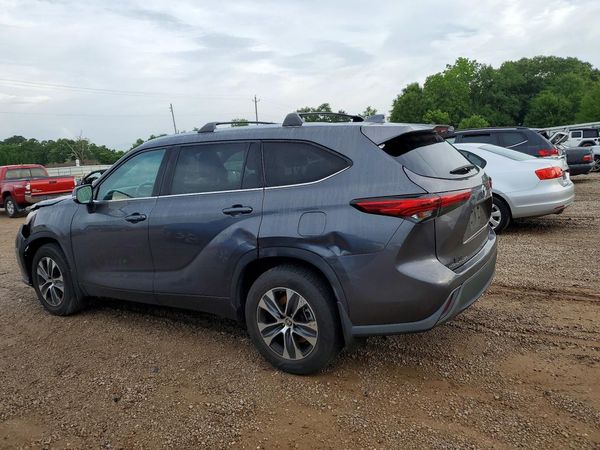 2020 TOYOTA HIGHLANDER
