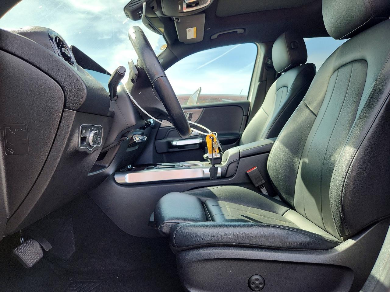 2020 MERCEDES-BENZ GLB GLB250